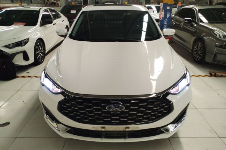 Used Ford Escort 2021 1.5L Automatic Diamond Edition
