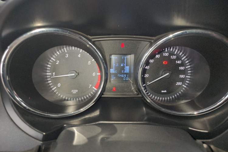 Used HYOSOW S3 2016 1.5L Manual Luxury Edition China IV Emission Standard
