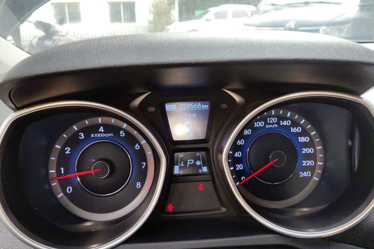 Used Hyundai Elantra (5th Generation / Langdong) 2016 1.6L Automatic Prestige Model