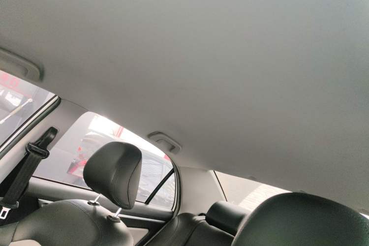 Used Geely Auto Vision 2020 Revised Version 1.5L CVT Asian Games Edition Headliner