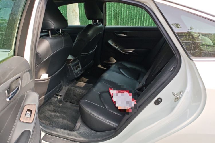 Used Toyota Avalon 2022 2.0L Ambition Edition
