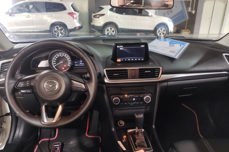 Used Mazda Mazda 3 Axela 2017 Sedan 1.5L Automatic Luxury Model China VI Standard