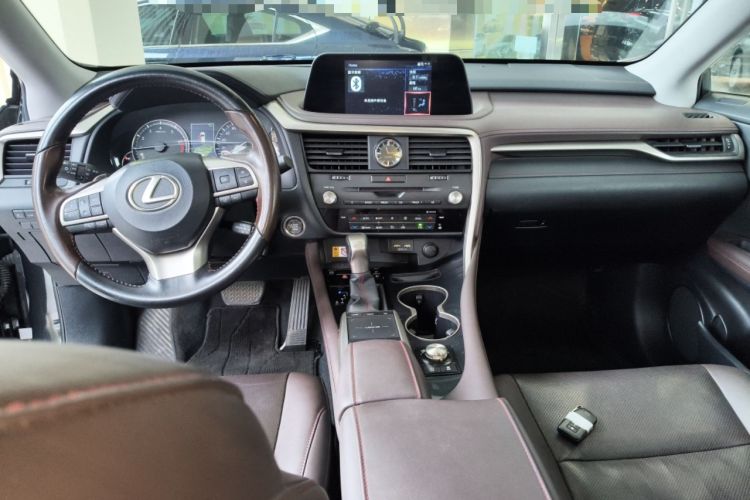 Used Lexus RX 2020 Revised Version 300 Two-Wheel Drive Comfort Edition Center Console