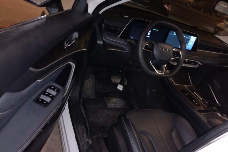 Used Venucia V DD-i 2023 110 km iE Version
