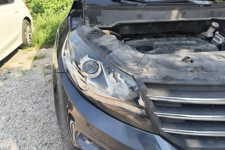 Used Dongfeng Fengon 580 2018 Revised Version 1.5T Manual Luxury Edition
