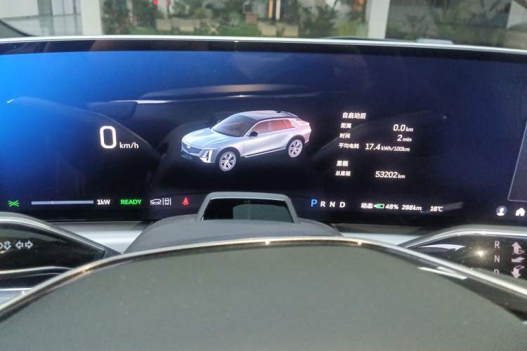 Used Cadillac LYRIQ 2022 Rear-Drive Long-Range Luxury Edition Instrument Cluster