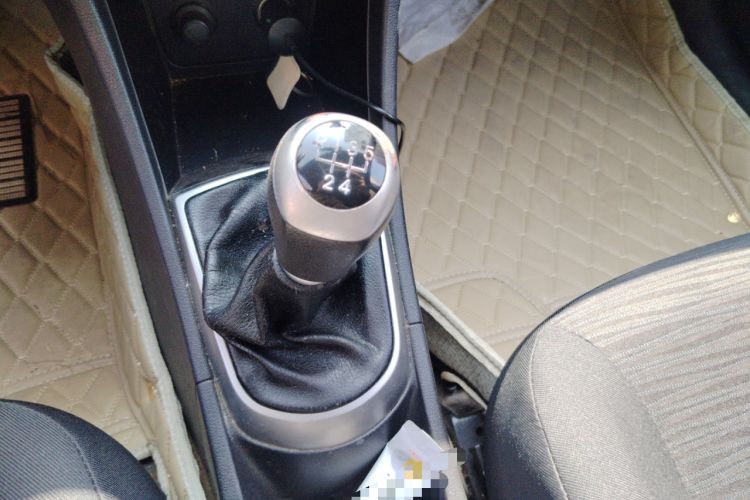 Used Hyundai Verna Ray 2014 1.4L Manual GLX
