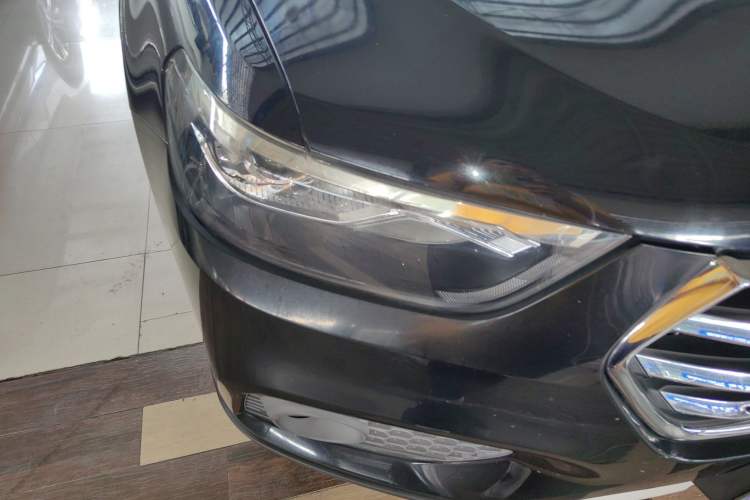 Used Haval H6 2018 Blue Label Sport Edition 1.5T Automatic Two-Wheel Drive Elite Model Right Front Headlight