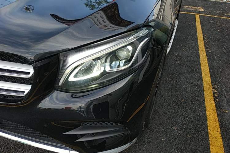 Used Mercedes-Benz GLC 2019 GLC 260 L 4MATIC Dynamic Model
