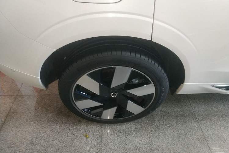 Used Volvo XC60 New Energy 2025 Plug-in Hybrid Long-Range All-Wheel Drive Smart & Luxurious Edition