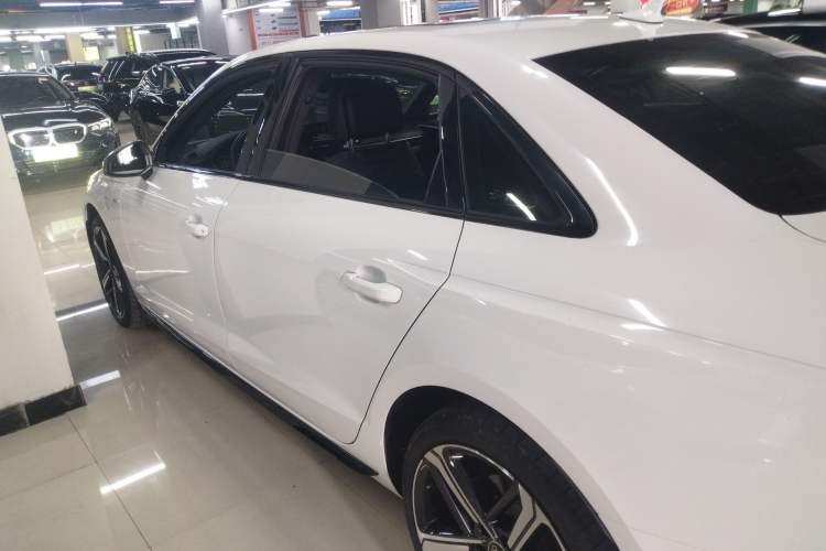 Used Audi A4L 2024 40 TFSI Luxury Dynamic Edition
