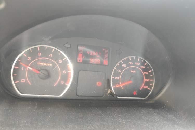 Used Wuling Rongguang S 2023 1.5L Basic Enclosed-Window Vehicle 2 Seats