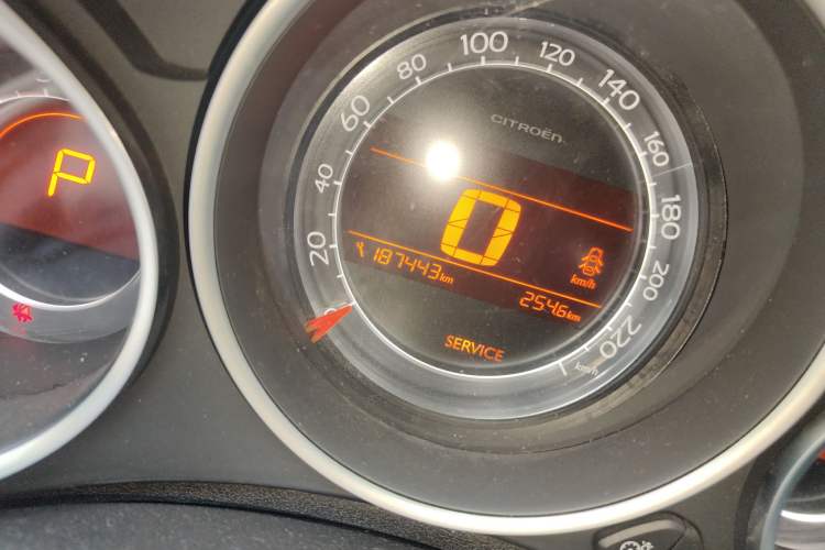 Used Citroen C4L 2013 1.8L Automatic Jingzhi Edition
