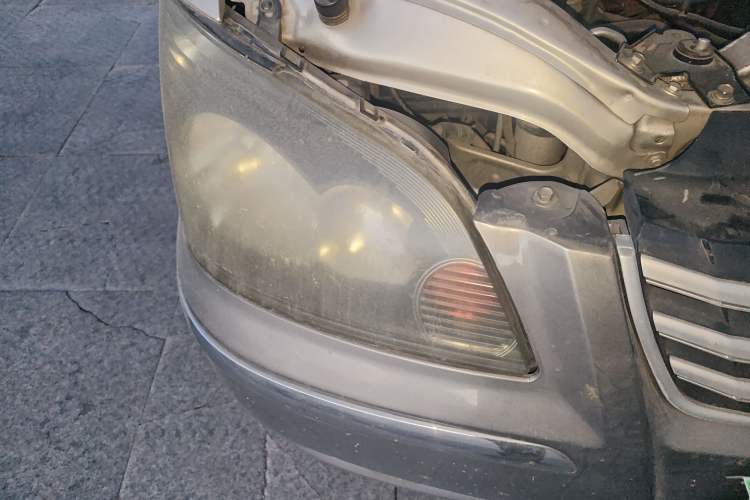 Used FORTHING Lingzhi 2012 Commercial Version 1.6L Base Model
