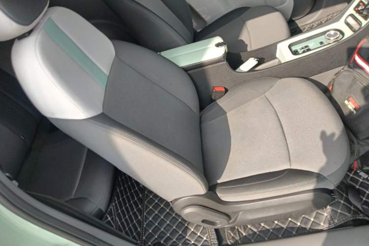 Used CHANGAN NEVO Lumin 2022 210km Sweet Edition Right Front Seat