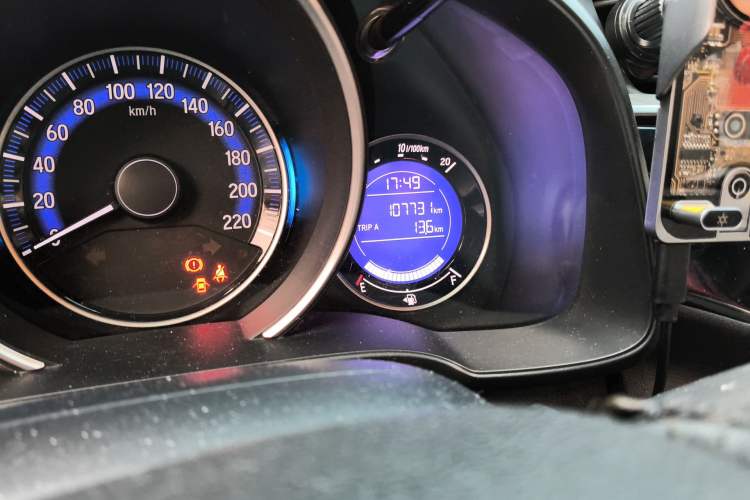 Used Honda Fit 2014 1.5L EX CVT Elite Model
