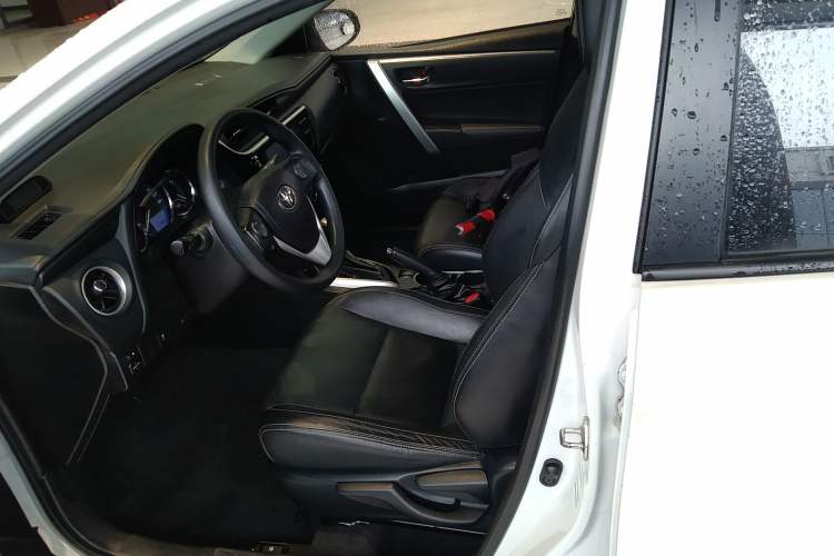 Used Toyota Levin 2017 Revised 185T CVT Leading Edition China V Standard Left Front Seat