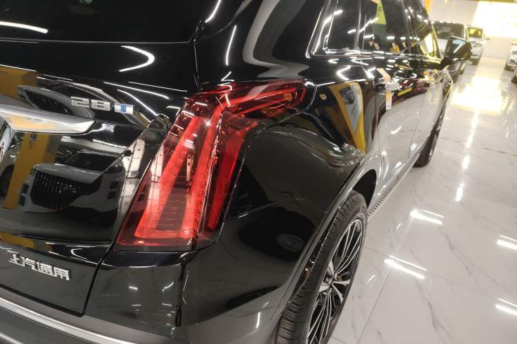 Used Cadillac XT5 2022 2.0T Two-Wheel Drive Luxury Version
