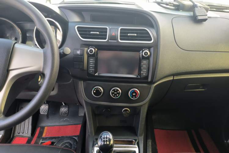 Used HYOSOW S2 2016 1.5L Manual Luxury Model China V Standard
