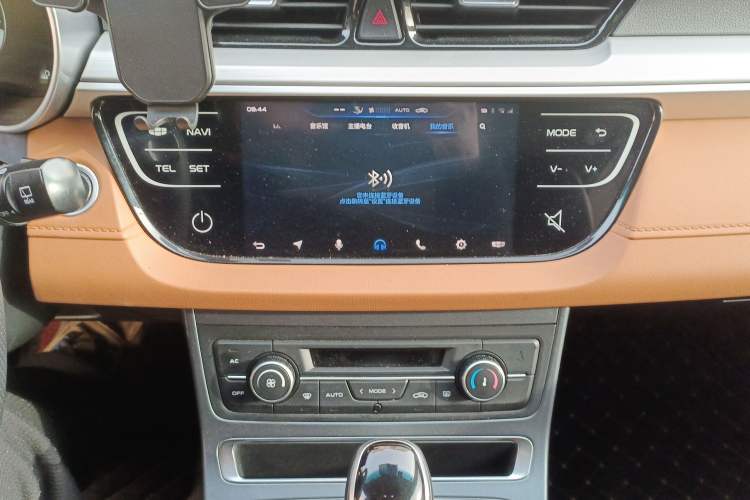 Used Geely Auto Vision S1 2018 1.4T CVT FENGXING Model