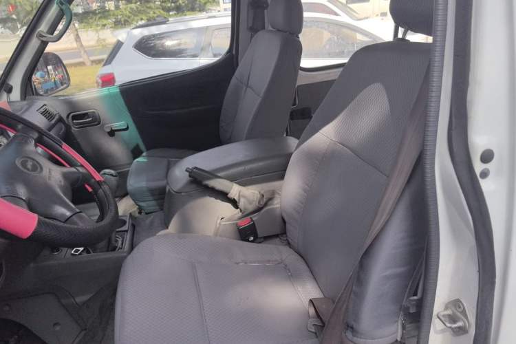 Used Jinbei Hiace  Left Front Seat