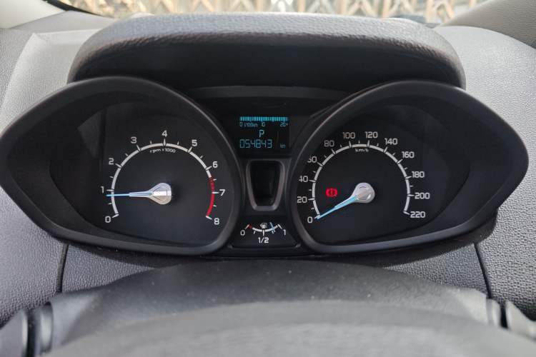 Used Ford EcoSport 2013 1.5L Automatic Fashion Model
