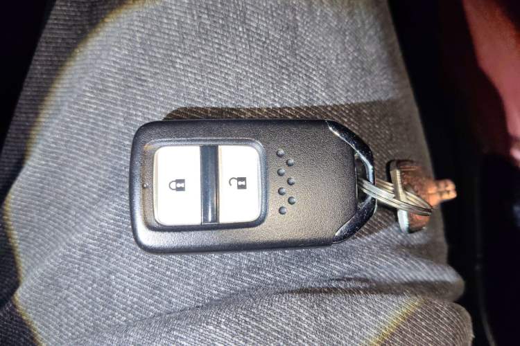 Used Honda XR-V 2015 1.8L VTi CVT Luxury Edition