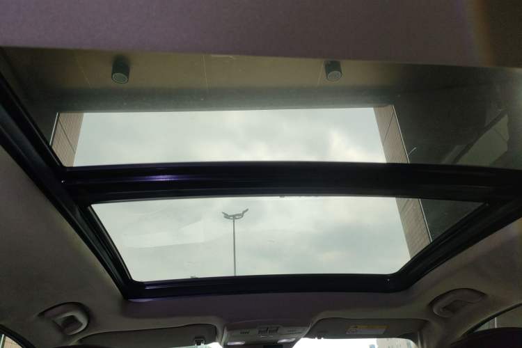 Used Buick Envision 2017 20T Two-Wheel Drive Elite Version