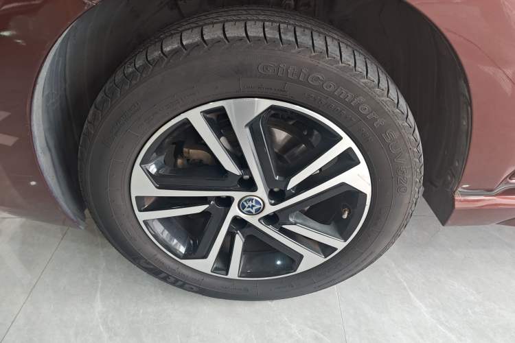 Used Venucia T70 2018 2.0L CVT Smart Enjoyment Version
