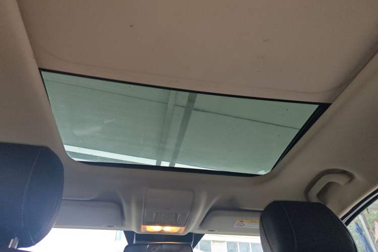 Used Qoros 5 2019 1.6T Automatic Zhiyun Connect (AliOS) Edition Prestige Model
