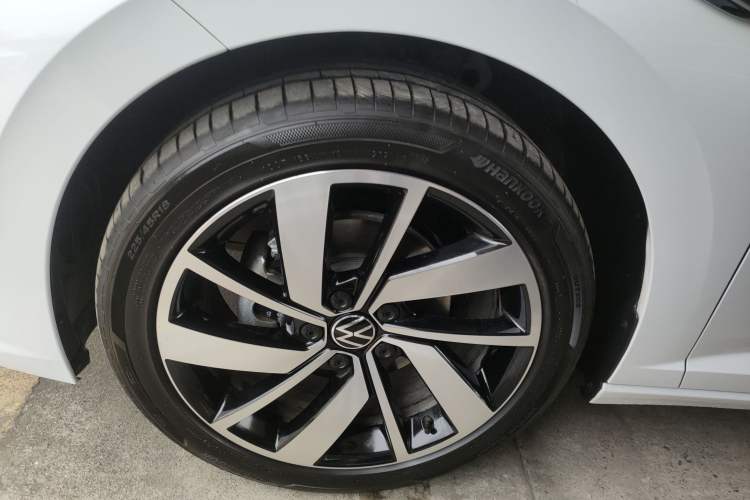 Used Volkswagen Sagitar 2025 Revised Version Three 300TSI DSG Excellence Edition