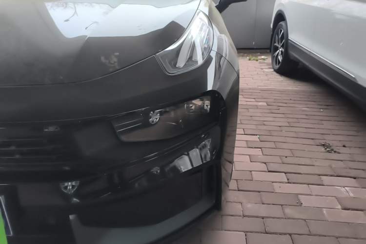 Used Lynk & Co 03 2022 2.0TD DCT JingPro Left Front Headlight