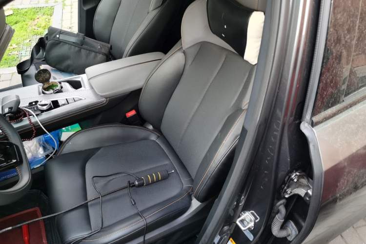 Used CHANGAN OSHAN Z6 New Energy 2023 ZhiDian iDD 150KM Flagship Model Left Front Seat