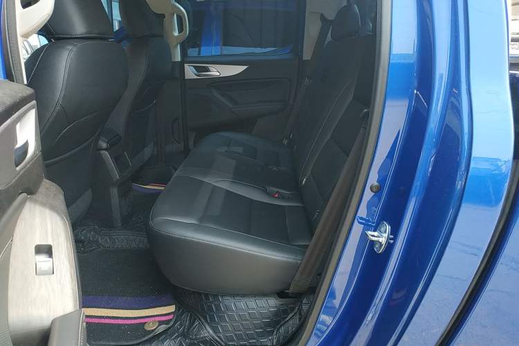 Used Great Wall Poer 2021 2.0T Commercial Version Manual Diesel 4x4 Elite Long-Box GW4D20M
