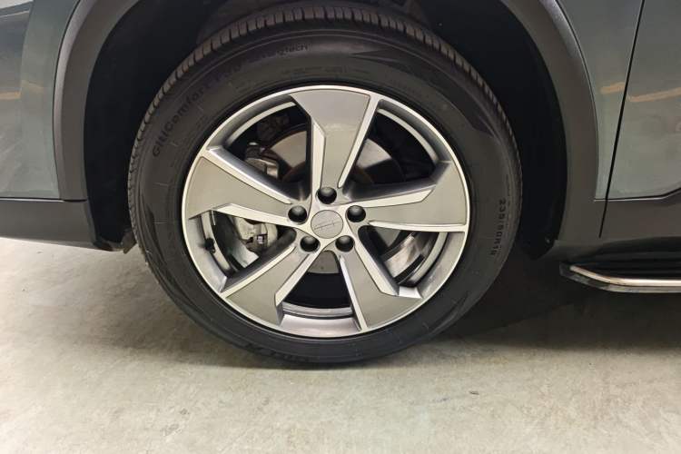 Used Geely Auto Haoyue L 2023 2.0T DCT Prestige Edition
