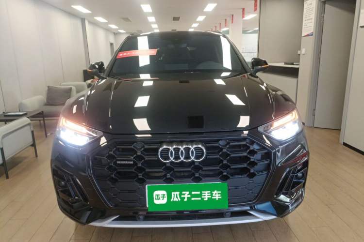 Used Audi Q5L 2025 quattro 45th Anniversary Edition 40 TFSI Luxury Dynamic Model
