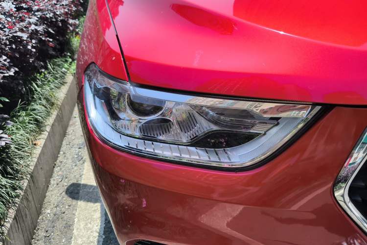 Used Haval H2 2018 Blue Label 1.5T Dual-Clutch Two-Wheel-Drive Elite Model