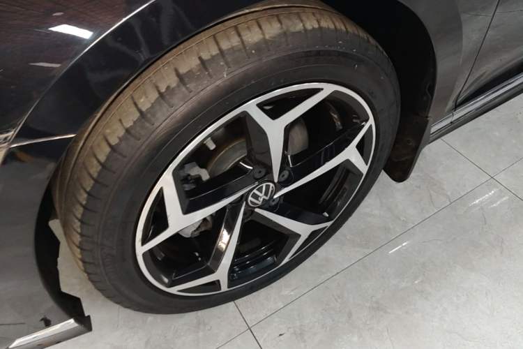 Used Volkswagen Magotan 2023 2 Million Units Commemorative Edition 330TSI DSG Luxury Version
