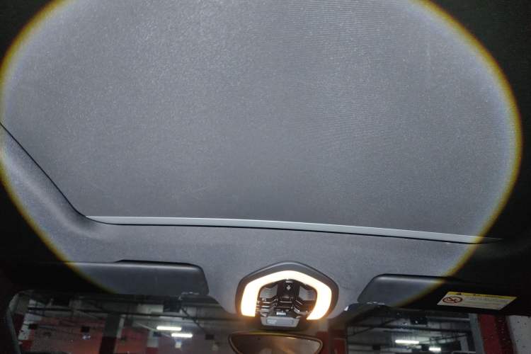 Used Porsche Macan 2016 Macan 2.0T Headliner