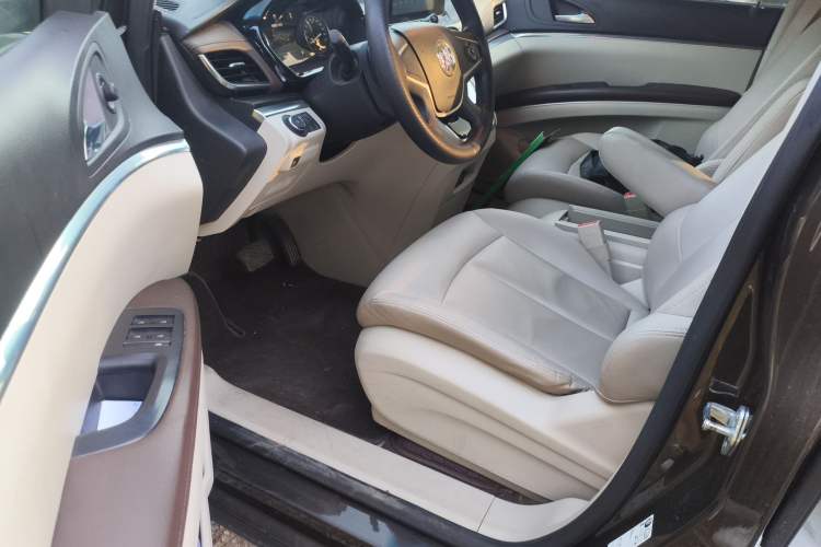 Used Buick GL8 2021 Land Cruiser Executive Class 652T Comfort Model