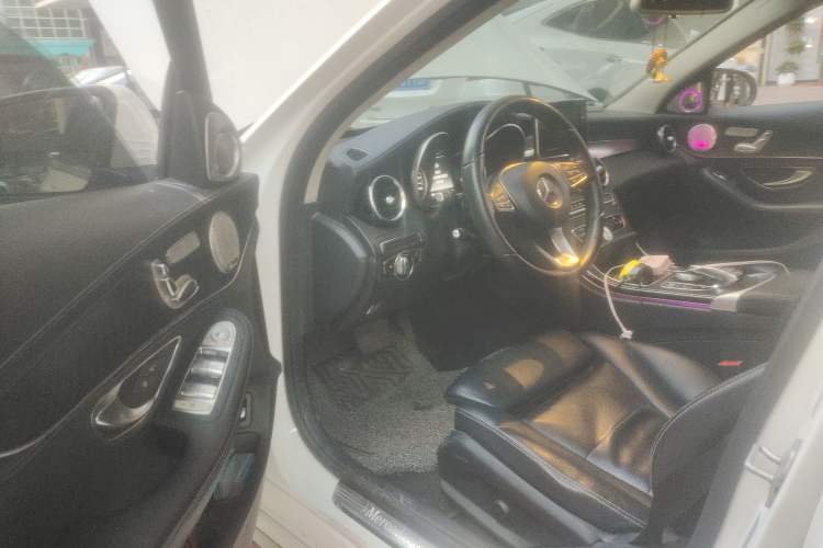 Used Mercedes-Benz C-Class 2015 C 200 L Sport Edition Driver Seat