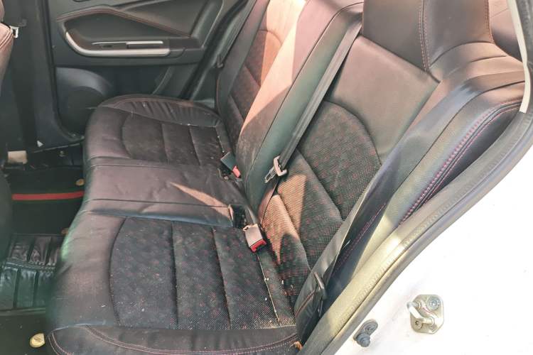 Used Haima Fumei 2017 1.6L Manual Luxury Model
