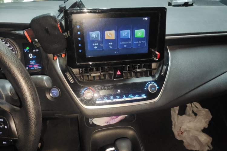 Used Toyota Levin 2022 Dual-Motor 1.8H E-CVT Leading Edition
