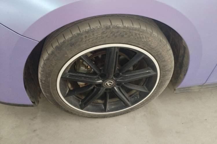 Used CHANGAN UNI-V 2022 1.5T Prestige Version Exterior 4