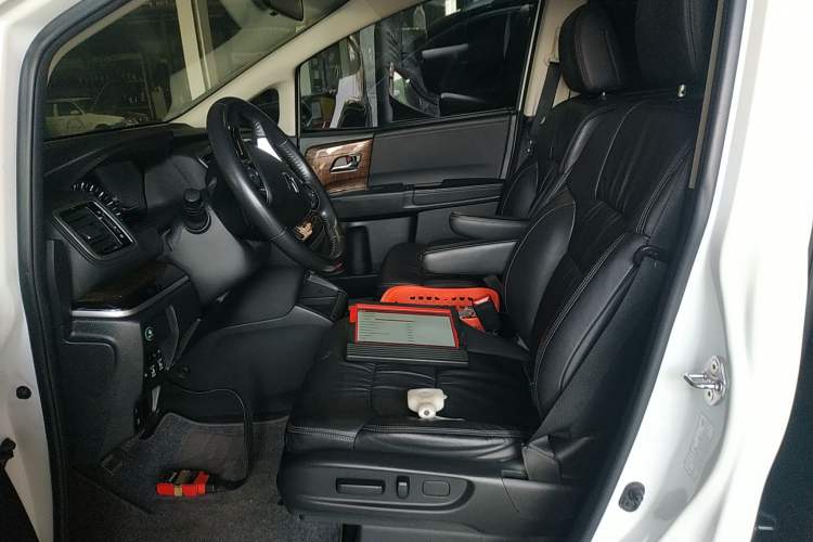 Used Honda Odyssey 2017 2.4L Smart Edition
