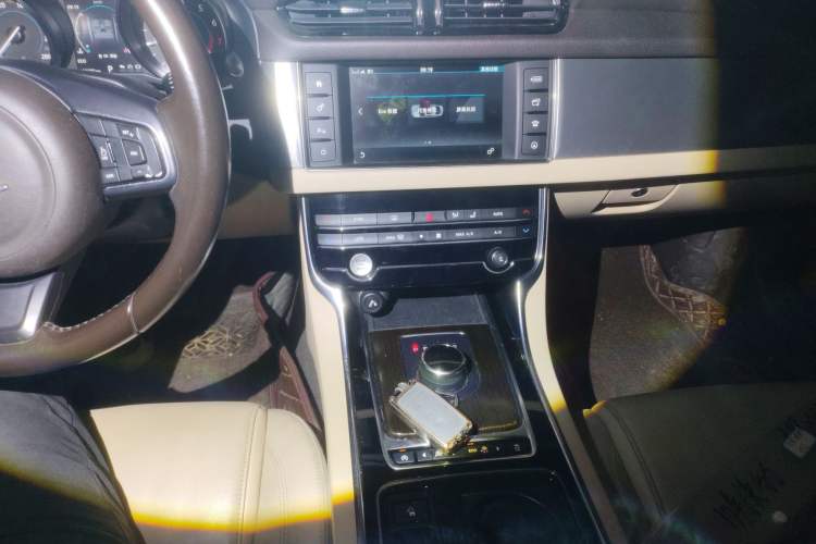 Used Jaguar XFL 2017 XFL 2.0T 200PS Elite Edition