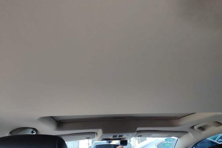 Used Buick Verano 2019 Sedan 20T Dual-Clutch Leading Model Headliner