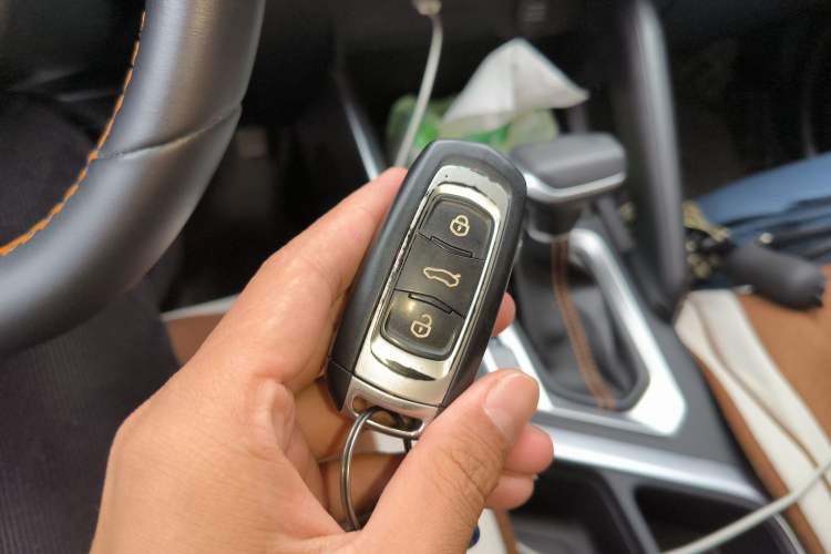 Used Livan X3 PRO 2022 1.5L CVT Xiao Sa
