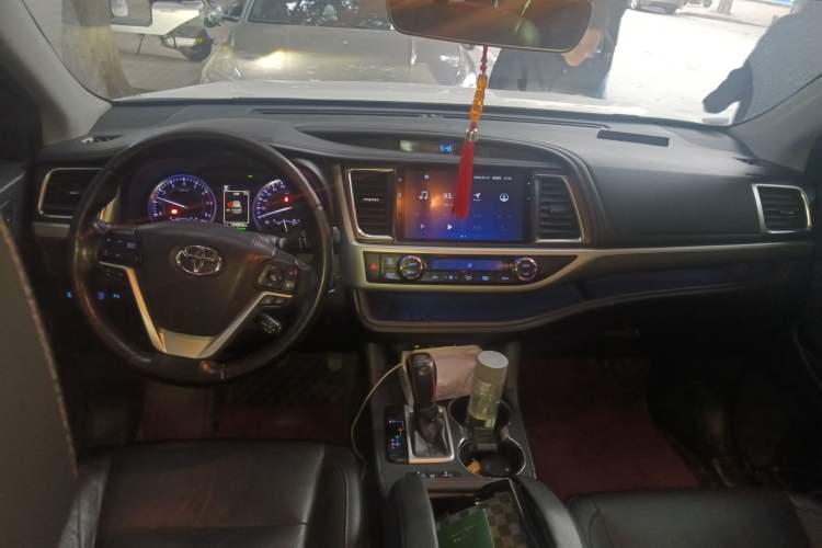 Used Toyota Highlander 2018 2.0T Four-Wheel Drive Ultimate Edition 7-Seater Emission Standard China V