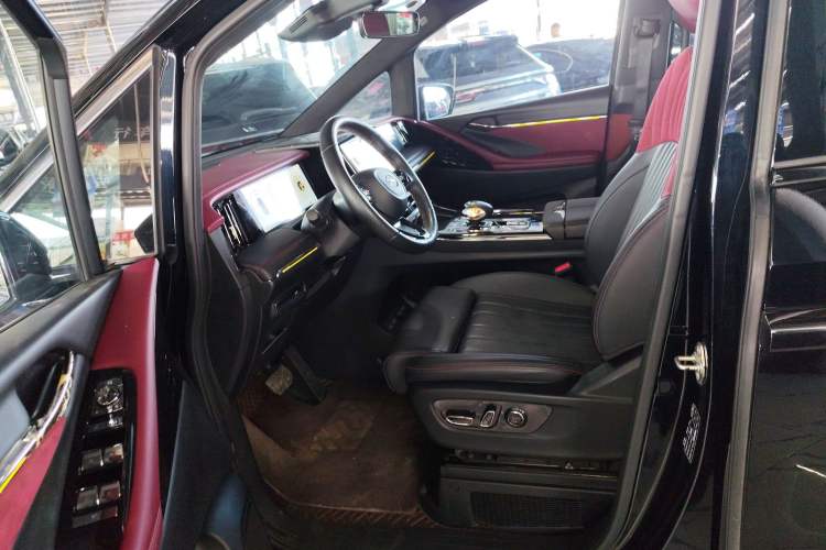 Used GAC Trumpchi M8 2024 Zongshi Series 400T Ultimate Edition
